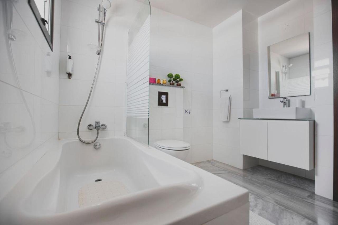 Latchi Escape Hotel And Suites Polis ภายนอก รูปภาพ